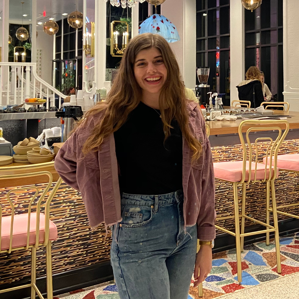 Meet your Posher, Zoe